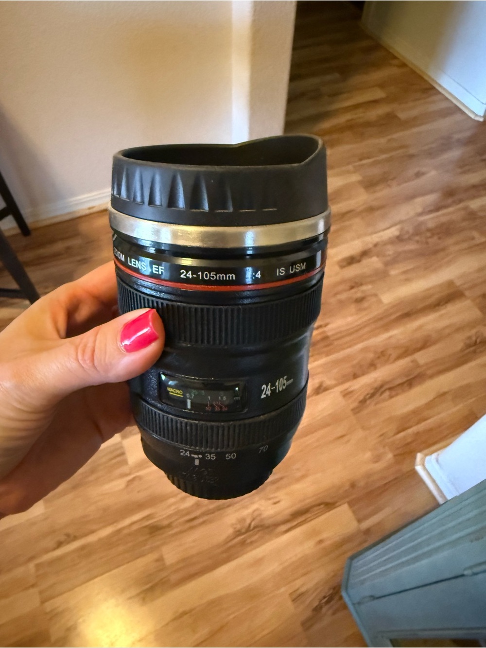 24-105mm Lens Travel Mug – Black with Red Accent
